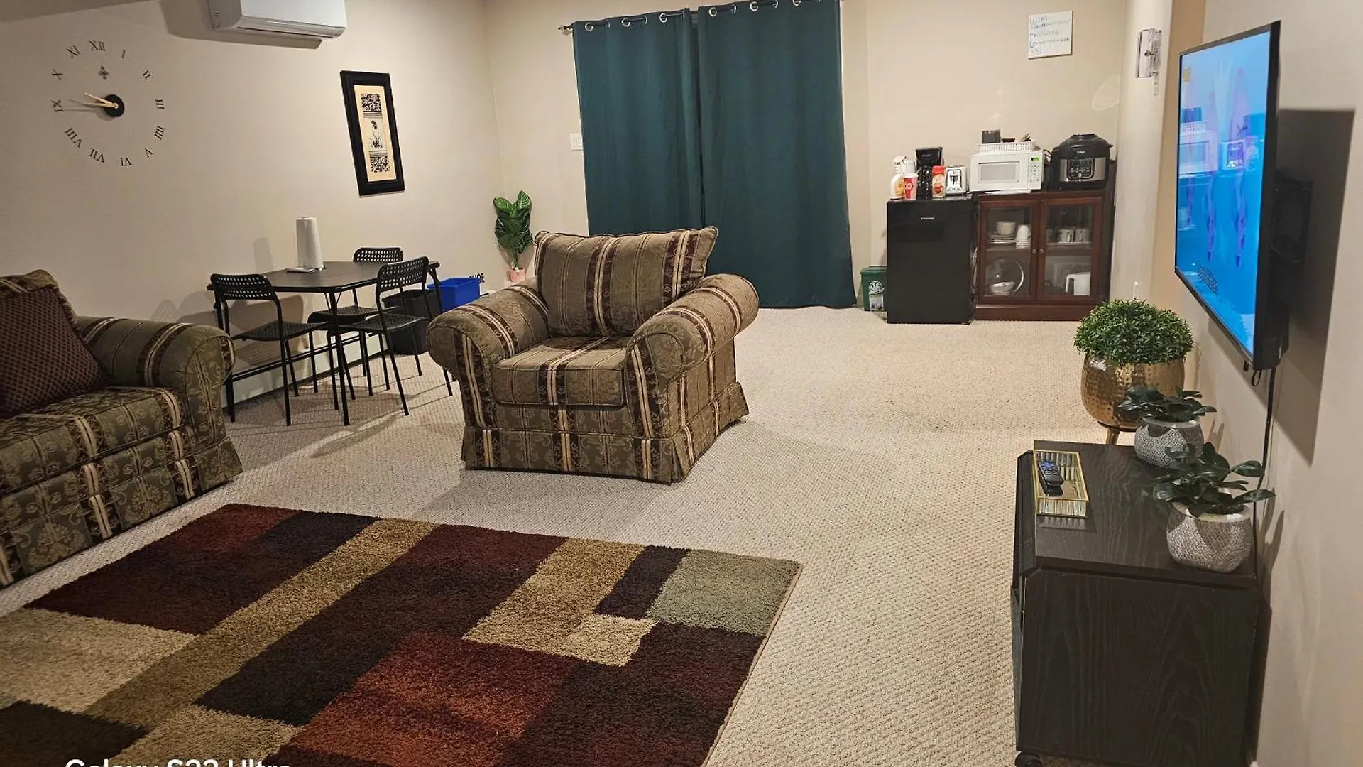 Cozy, Private Basement Suite Halifax Canada