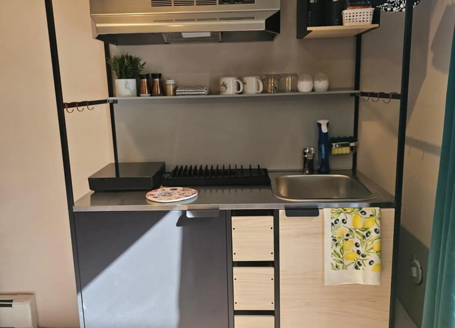 Cozy, Private Basement Suite Halifax